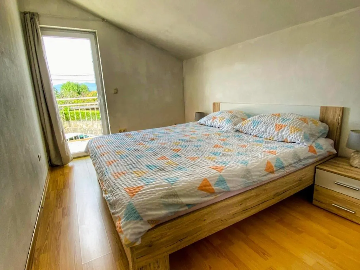 Apartament Appartaments Lion Marinici  Croaţia
