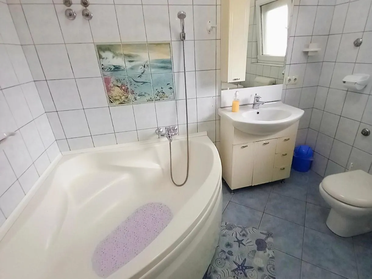 Apartament Appartaments Lion Marinici
